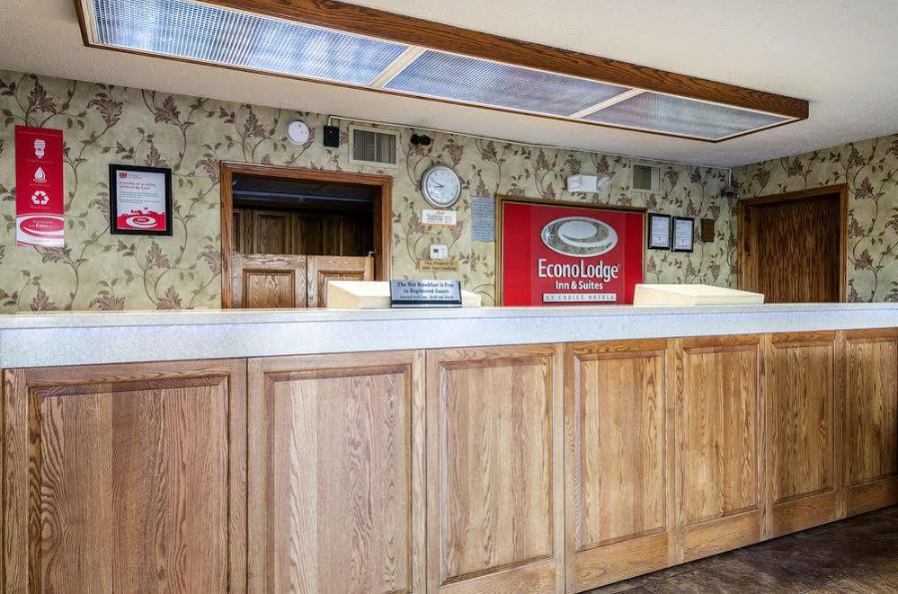 Americas Best Value Inn Salina Exterior foto