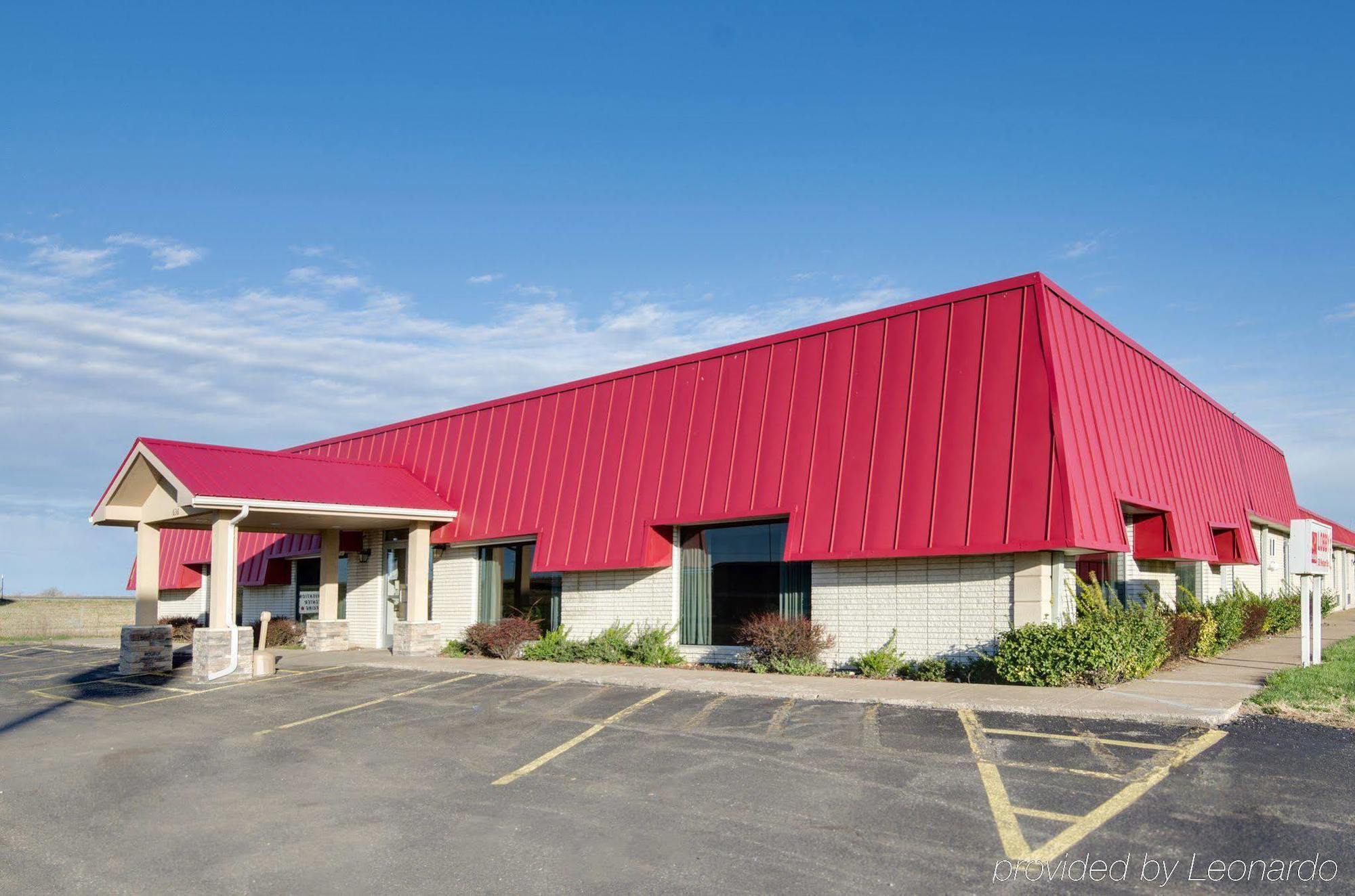 Americas Best Value Inn Salina Exterior foto