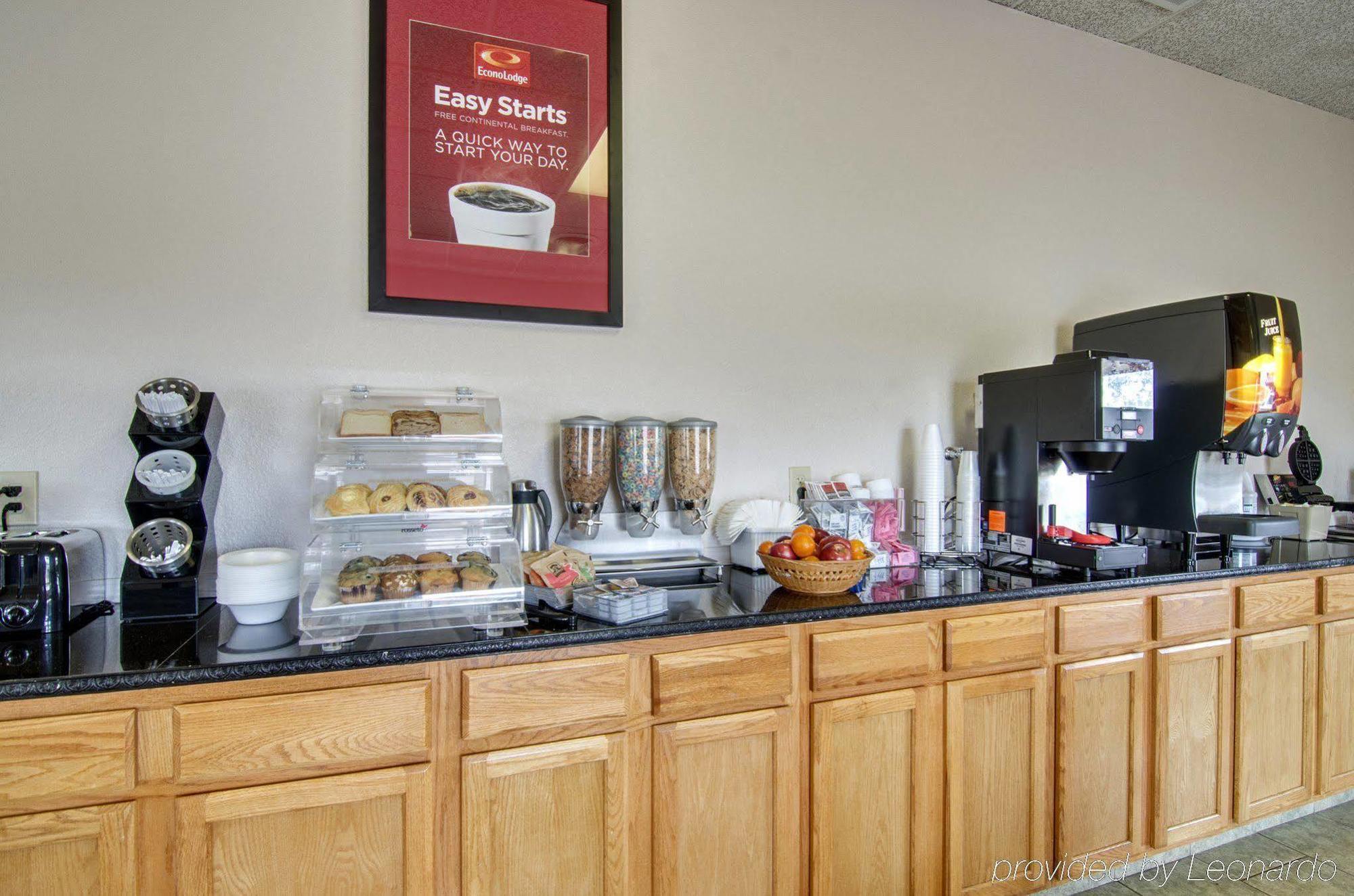 Americas Best Value Inn Salina Exterior foto