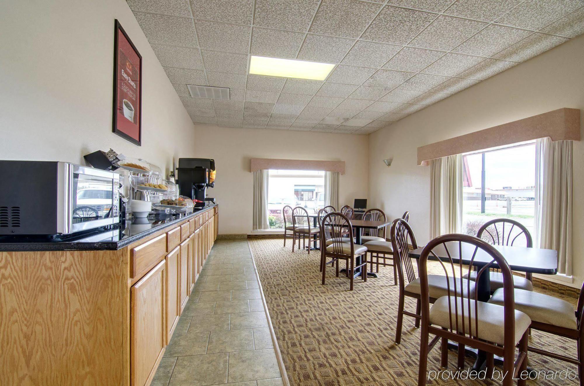 Americas Best Value Inn Salina Exterior foto